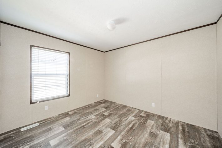 Woods Edge - Image 3