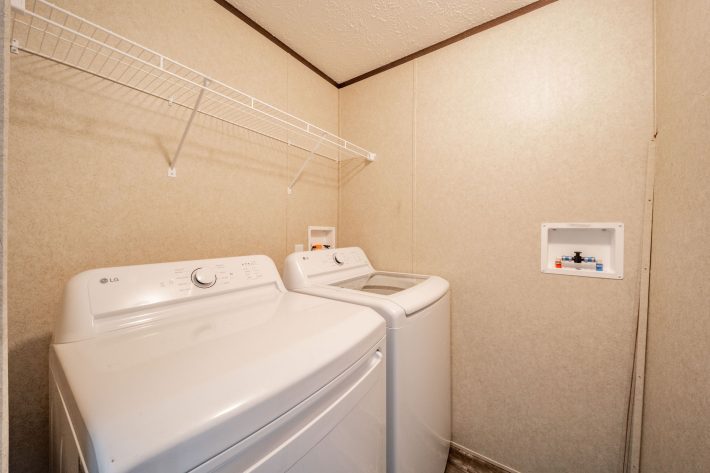 Woods Edge - Image 9