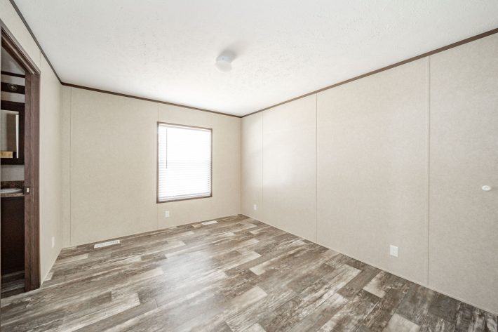 Woods Edge - Image 11