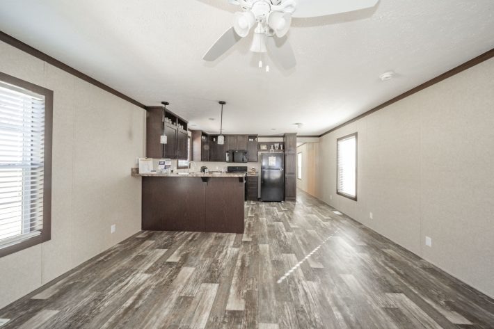 Woods Edge - Image 17