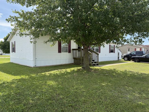 Woods Edge - Image 2