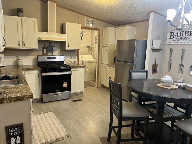 Parke Place - Image 10