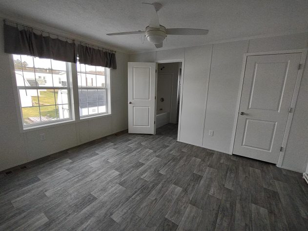 Fox Chapel Village - Image 3