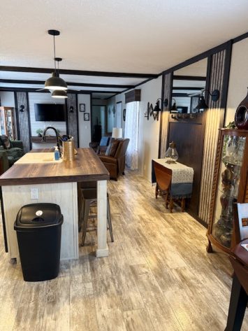 Camelot Village - Image 4