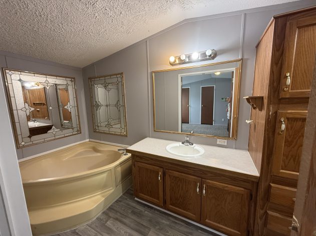 Summit Village - IN - Image 2