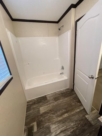 Summit Village - IN - Image 8