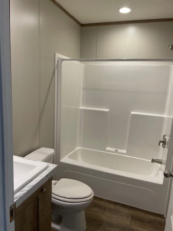 Camelot Woods - Image 23