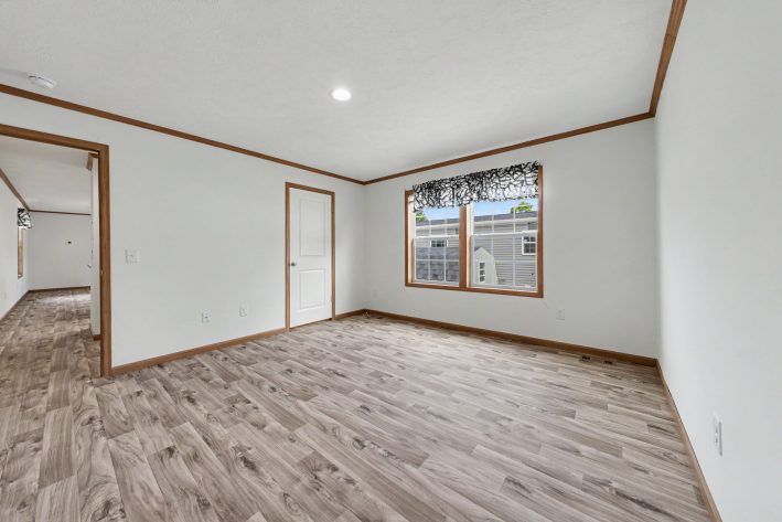 Lake Erie Estates - Image 21