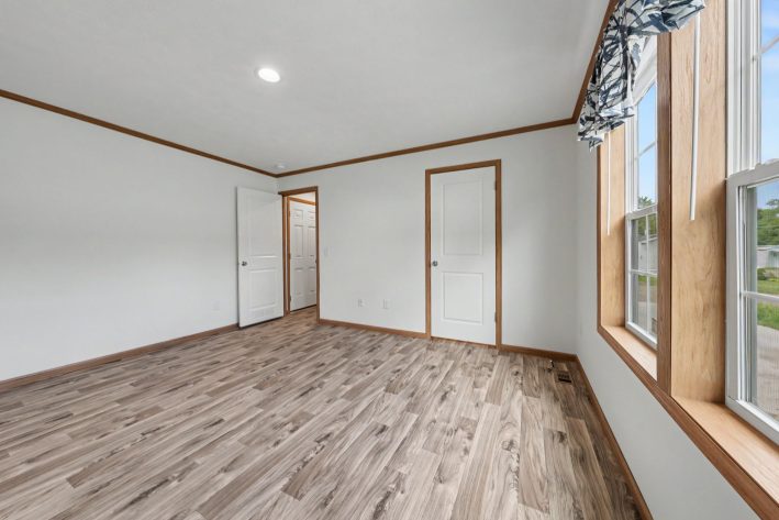 Lake Erie Estates - Image 22