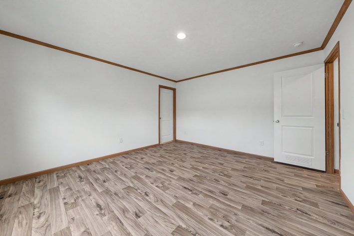 Lake Erie Estates - Image 23