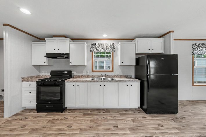 Lake Erie Estates - Image 1