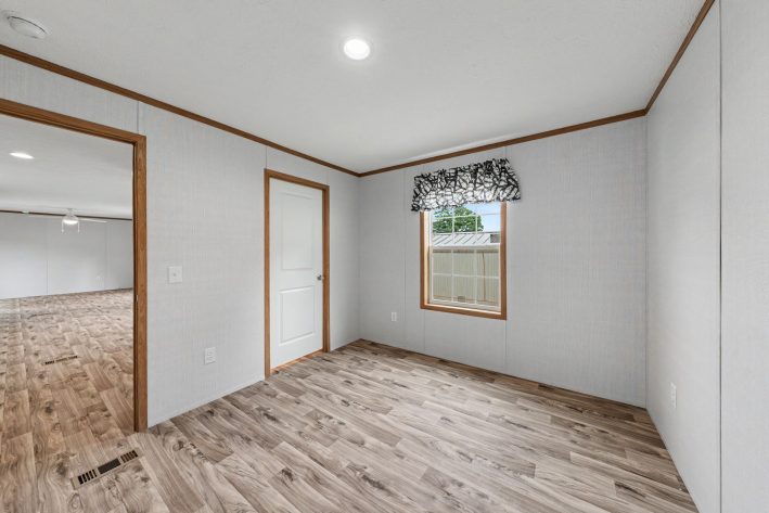 Lake Erie Estates - Image 6