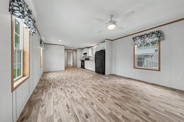 Lake Erie Estates - Image 10