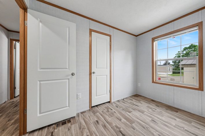 Lake Erie Estates - Image 14
