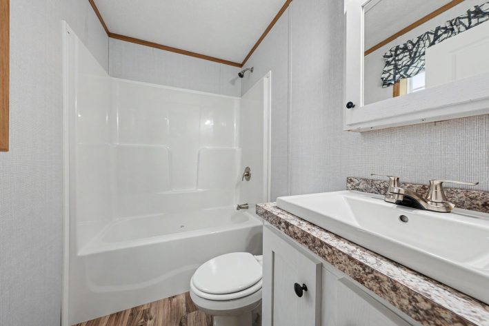 Lake Erie Estates - Image 24