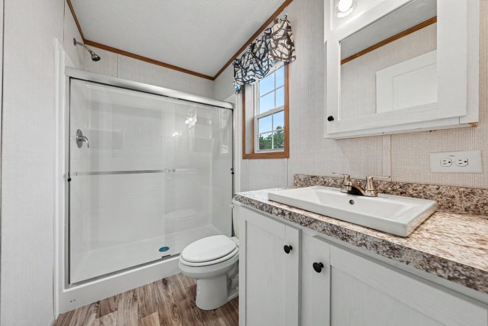 Lake Erie Estates - Image 27