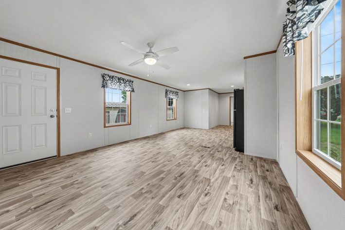 Lake Erie Estates - Image 32