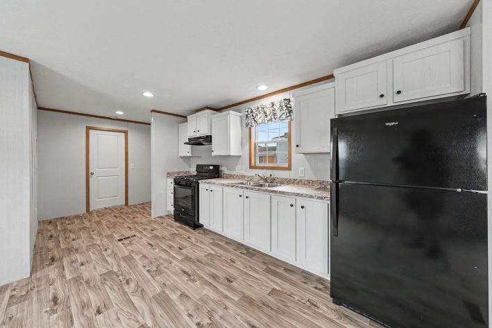 Lake Erie Estates - Image 43