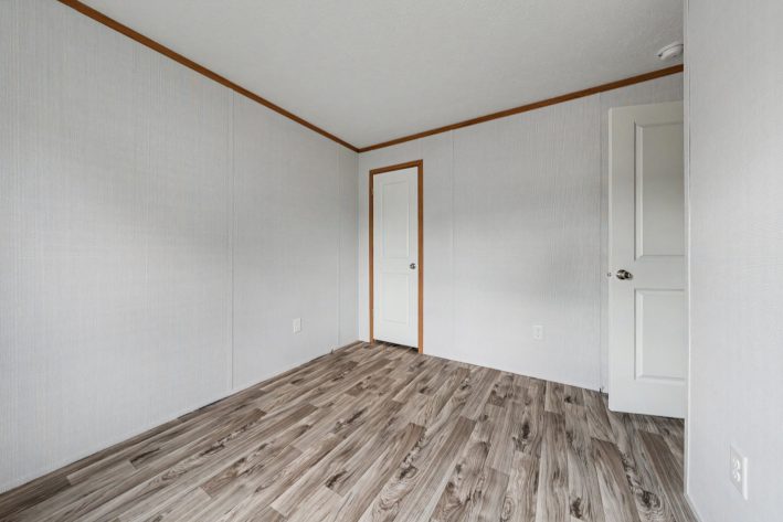 Lake Erie Estates - Image 27