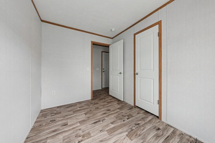Lake Erie Estates - Image 31