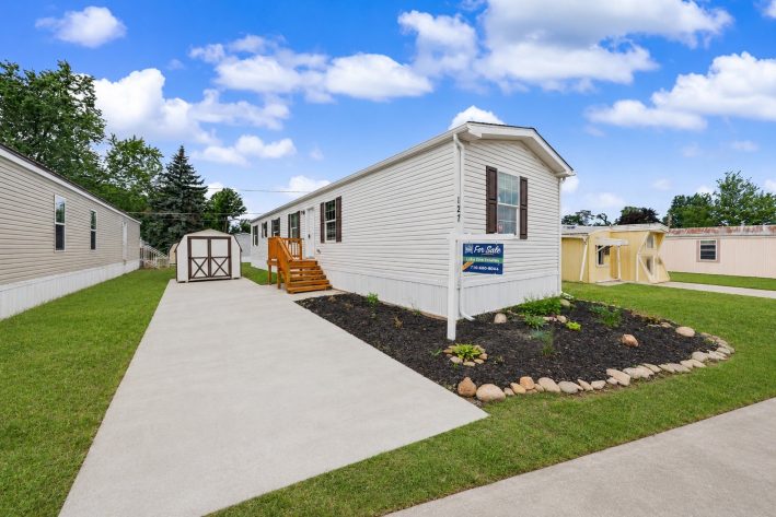 Lake Erie Estates - Image 1