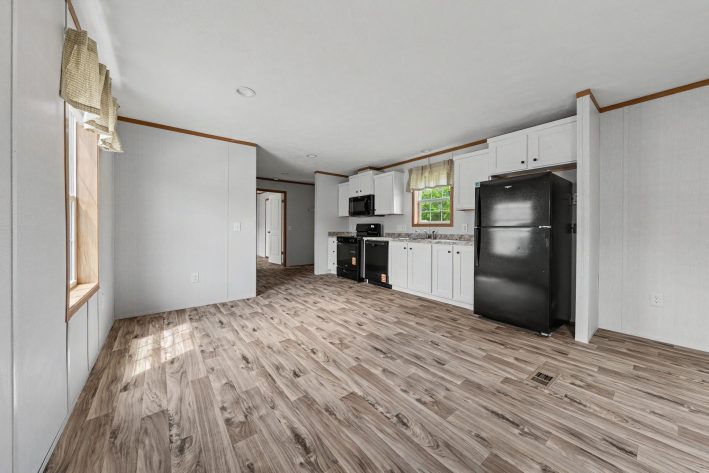 Lake Erie Estates - Image 39
