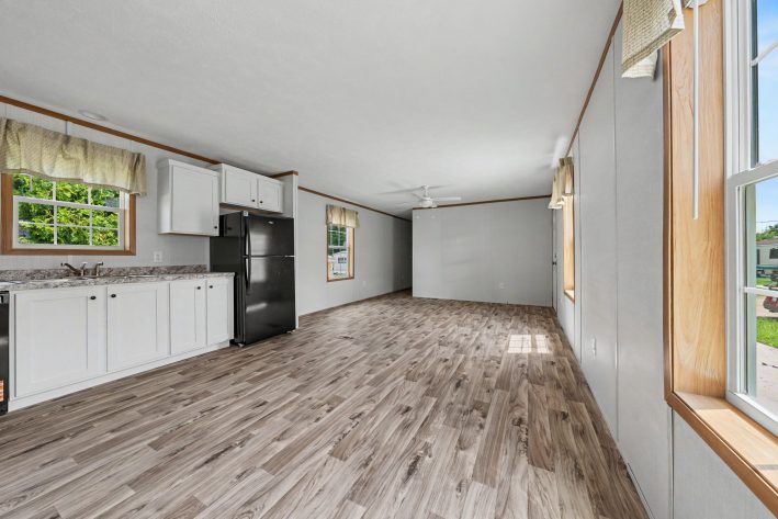 Lake Erie Estates - Image 44