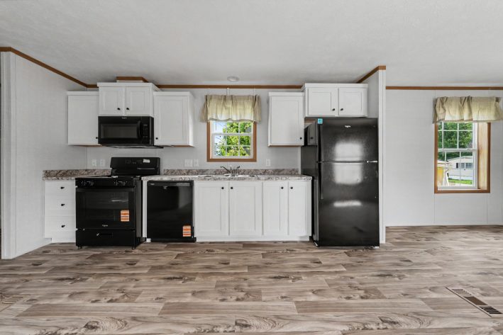 Lake Erie Estates - Image 8