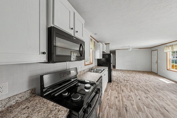 Lake Erie Estates - Image 10