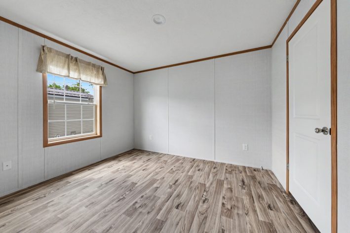 Lake Erie Estates - Image 15