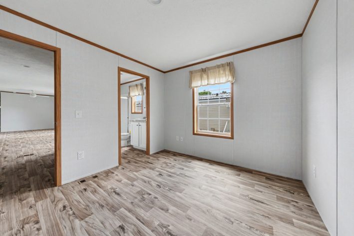 Lake Erie Estates - Image 16