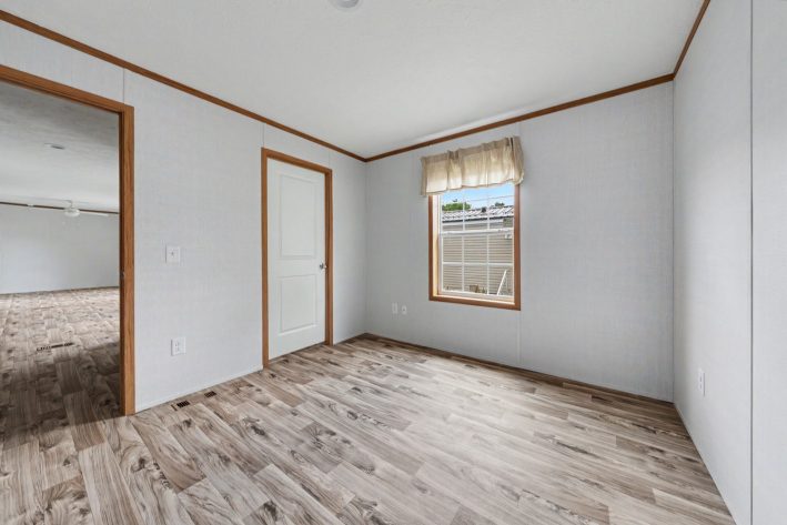 Lake Erie Estates - Image 17
