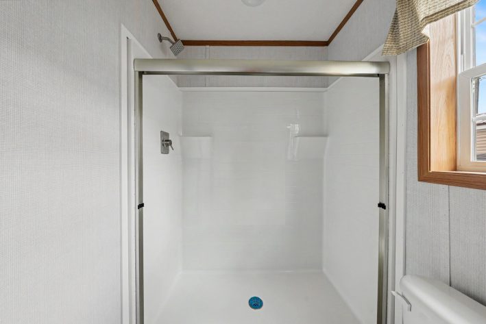 Lake Erie Estates - Image 22