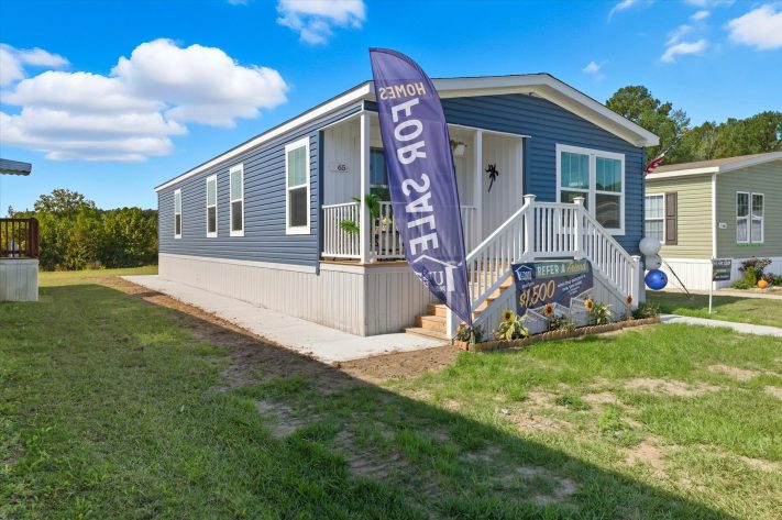 Iris Winds - Image 1