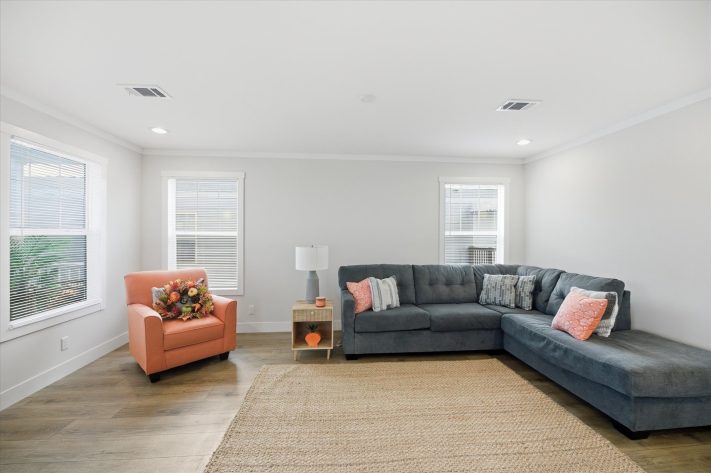 Iris Winds - Image 6