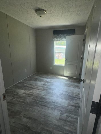 Iris Winds - Image 4