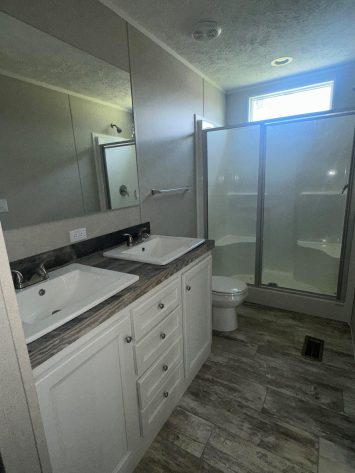 Iris Winds - Image 11