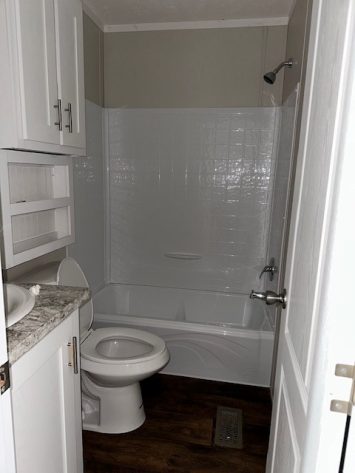 Iris Winds - Image 4