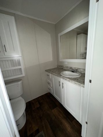 Iris Winds - Image 8