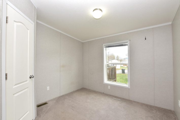 Crestview - Image 10