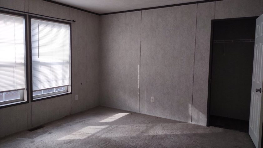 Maple Manor - Image 4