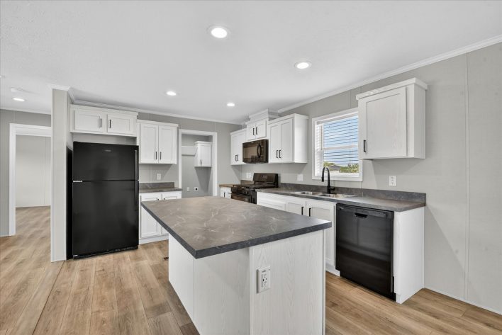 Bayshore Estates - Image 15