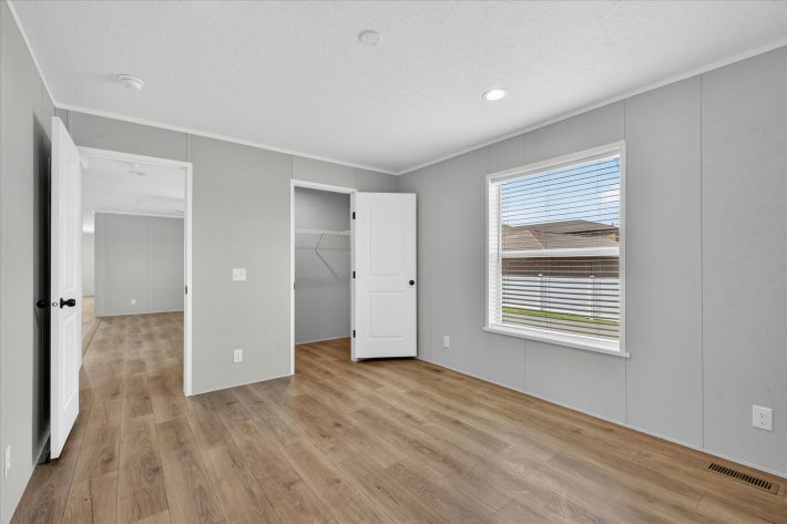 Bayshore Estates - Image 25