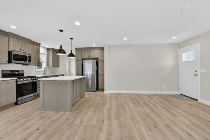 Bayshore Estates - Image 8