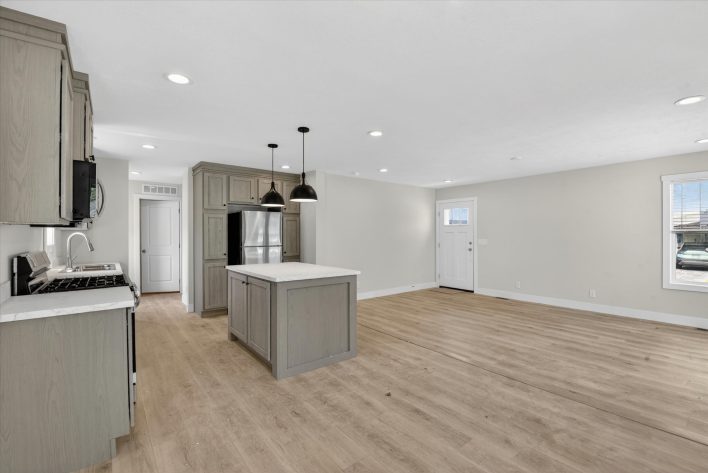 Bayshore Estates - Image 14