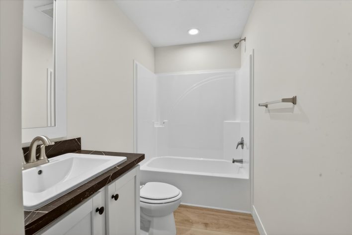 Bayshore Estates - Image 23