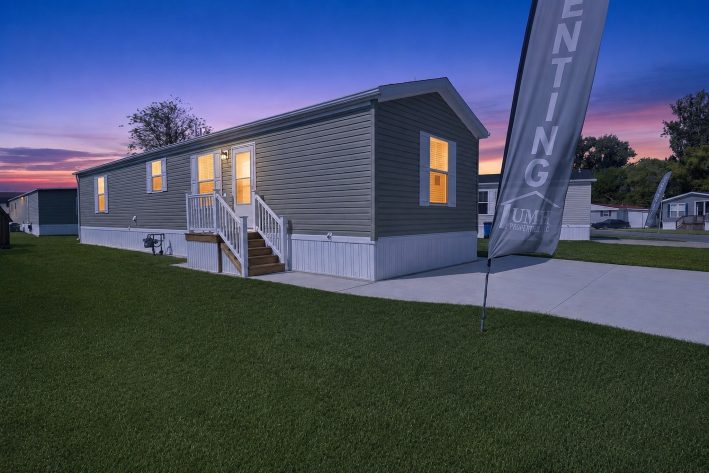 Bayshore Estates - Image 1