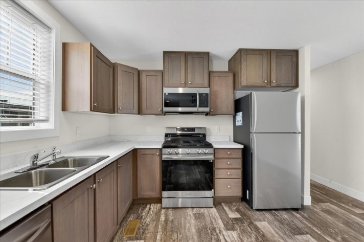 Bayshore Estates - Image 12