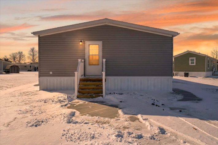 Bayshore Estates - Image 1