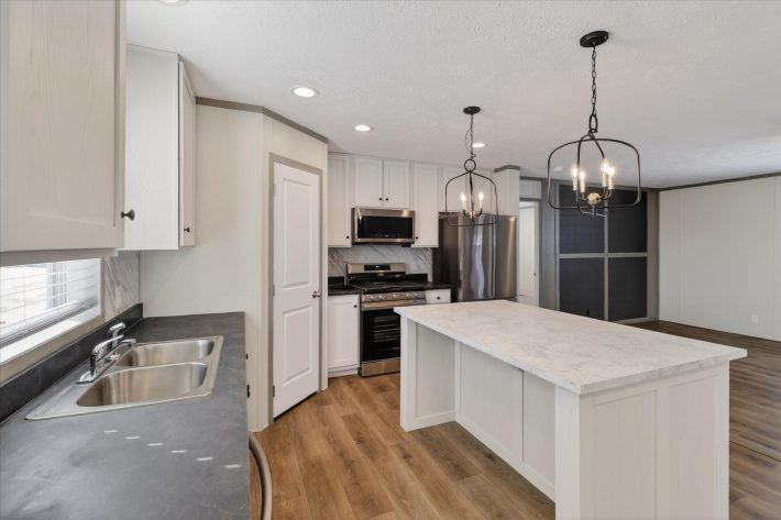 Bayshore Estates - Image 12